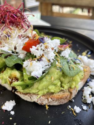 Smashed Avo extra vegan feta   at Süd & Salzig in Cologne