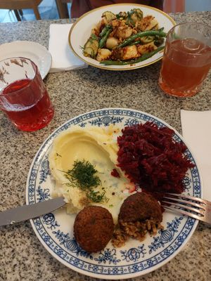  at Korzenie Kuchnia Roślinna  in Szczecin