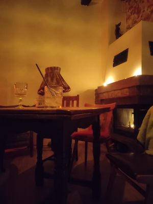 Die schöne Einrichtung im Kaminzimmer at Café Mundgerecht in Essen