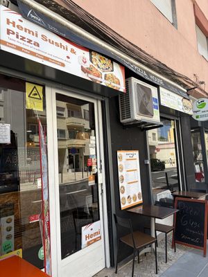 No longer vegan - sells non vegan sushi and pizza.   at Vegan Sushi House  in Lisbon