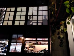 Bewegende Bilderwand at Negishi Sushi Bar - The Circle in Kloten