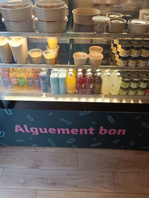 Délicieux 😋😋😋 at Combo in Paris