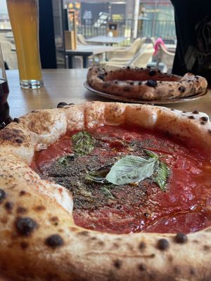   at 60 seconds to Napoli in Hamburg