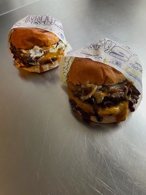 Double Truffle Burger
Double BBQ Burger at Breadbox in Munich