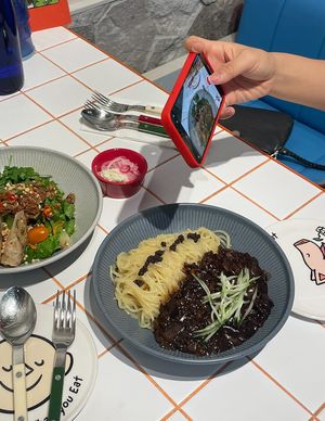 Photo time  at You Are What You Eat in Seoul