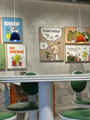 Tell em!  at You Are What You Eat in Seoul