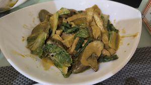 Tofu kare kare at Greens Vegan Hub in Cebu