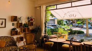  at Café zum goldige Velo in Basel