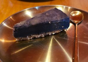 Blueberry cheesecake at Ahaara Veda Indian in Koh Phangan