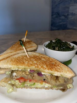 Didn’t really enjoyed it ! Was too much oily ! And the price was a little too much . Friendly staff  at The Jungle in Melbourne