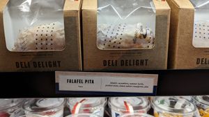  at IAD - Capital One Lounge - T1 in Sterling