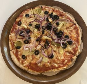 Mediterranean pizza   at Mayse Pizzeria in Kowloon