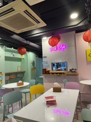   at Mayse Pizzeria in Kowloon