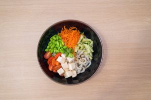 Cold Salad Udon at Cafeteria Kasa Hanaka in Barcelona