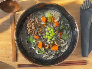 Kurogoma (Black sesamo) Udon- Vegan option with tofu at Cafeteria Kasa Hanaka in Barcelona