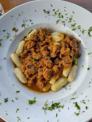 Gnocchi with goulash at Olive Garden - Ulika Maslinik in Krk