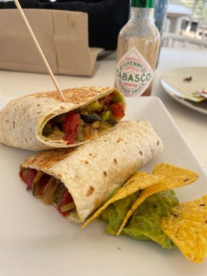 Vegan fajitas at Chiringuito Blanquito in Gava