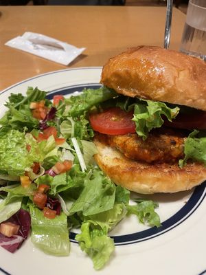 Vegan avocado burger  at Eggs 'n Things - Lazona in Kawasaki