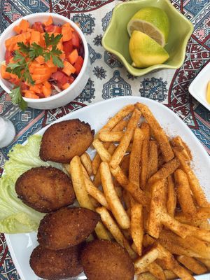 Köfte  at Le Cafe de Chat Noir in Mersin