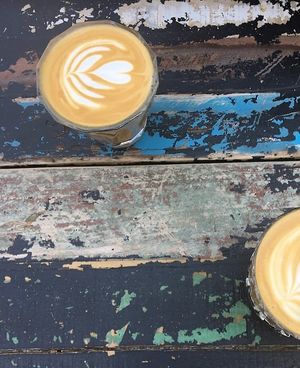  at Motors Coffee in Paris