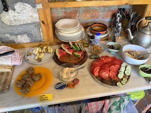 Breakfast   at The House in the Village in Pellumbas