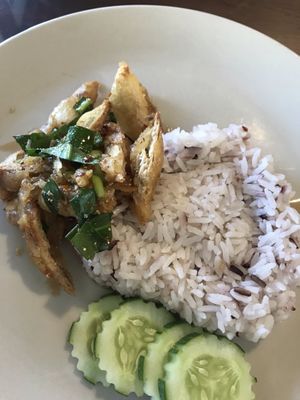 Spicy chicken at Loving Hut - Saraburi in Sara Buri