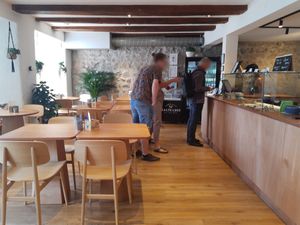 Interior at Paia Poké in Rapperswil-jona