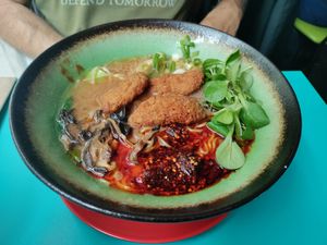 Very oily and spicy at Ramen Shifu - Filzi in Milan