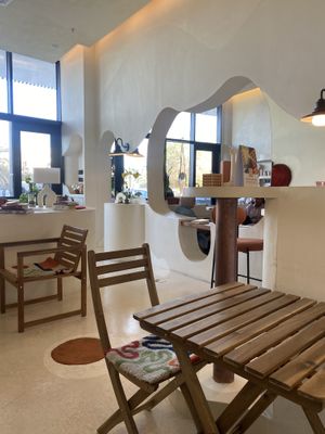   at Sluggish   in Salmiya