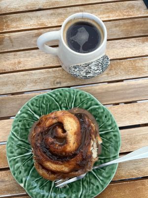 Best vegan cafe in town + y’all have to try their cinnamon roll literally the best ever at Sluggish   in Salmiya