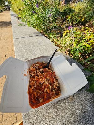 Nice meal near the Amstel at Abu Amr Koshari  in Amsterdam