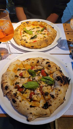 One of the best vegan pizzas ever at Bigalia in Mendoza