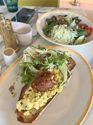 Scrambled Tofu toast and salad   at Bills Ginza in Tokyo