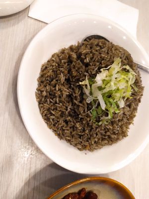 Olive Rice at Whole Earth 环界蔬食 in Central Singapore