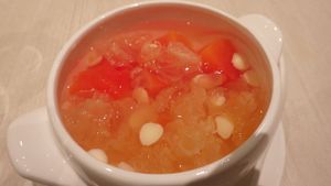 Papaya and white snow fungus with shaved almonds dessert at Whole Earth 环界蔬食 in Central Singapore