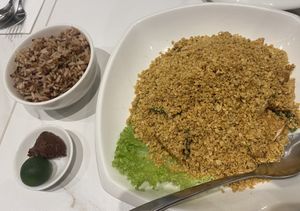 Crispy golden oats tofu  at Whole Earth 环界蔬食 in Central Singapore