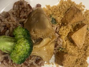 Brown rice, enchanted Forrest & golden oats   at Whole Earth 环界蔬食 in Central Singapore