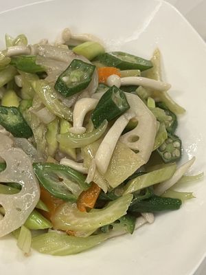 Veggies  at Whole Earth 环界蔬食 in Central Singapore
