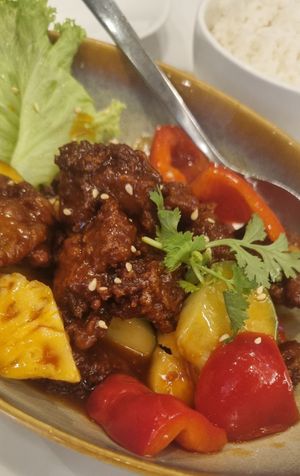 Thai Sweet & Sour delight at Whole Earth 环界蔬食 in Central Singapore