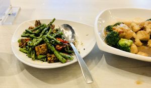 Long beams & tempeh  at Whole Earth 环界蔬食 in Central Singapore