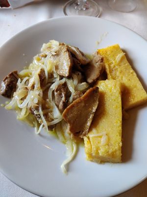 Seitan alla veneziana at Trattoria Da Bertin in Marostica
