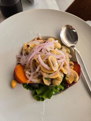 Ceviche mit Champignons at Restaurante La Encantada in Ica