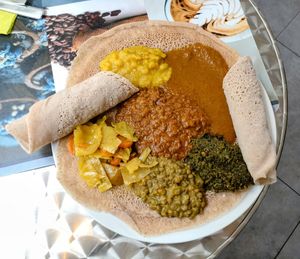 Assorted plate at Tena Adam Feinkosten und Gewürzladen  in Munich