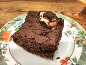Peppermint chocolate brownie 🤤 at Busy V Bakery  in Bristol