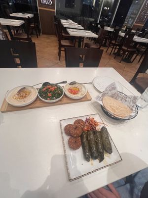Appetizer Platter with pita bread   at Aleppo's Kitchen in Anaheim