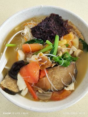 Sliced Fish Bee Hoon Soup at Evergreen Vegetarian Cuisine - 長生素  in Central Singapore