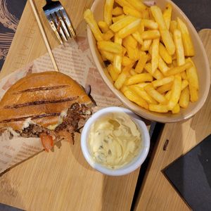 Vegan burger and fries at Hip and Pistol in Ilfracombe