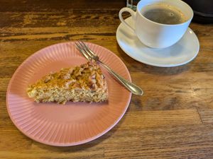 carrot cake at Gopinatha in Tokyo