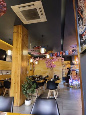 Interior at Tai Lang Ramen in Alicante