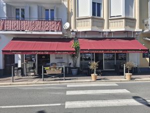  at La Cigale du Golfe in Vallauris